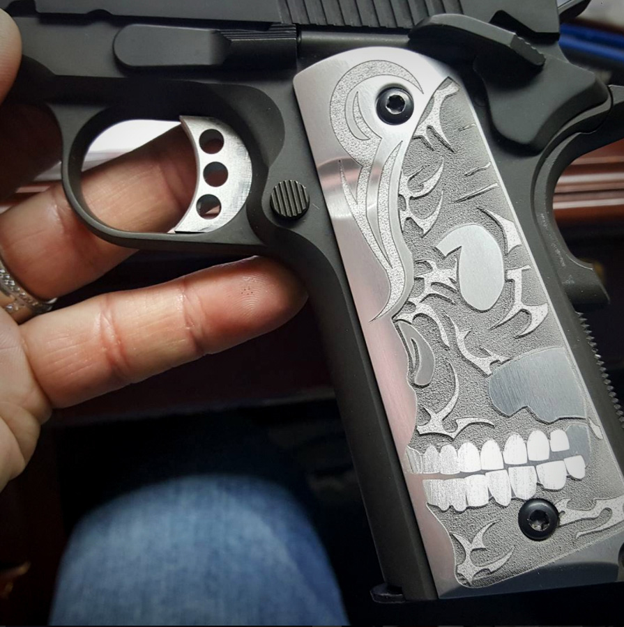 Deep Engraving on Grips with Lasers